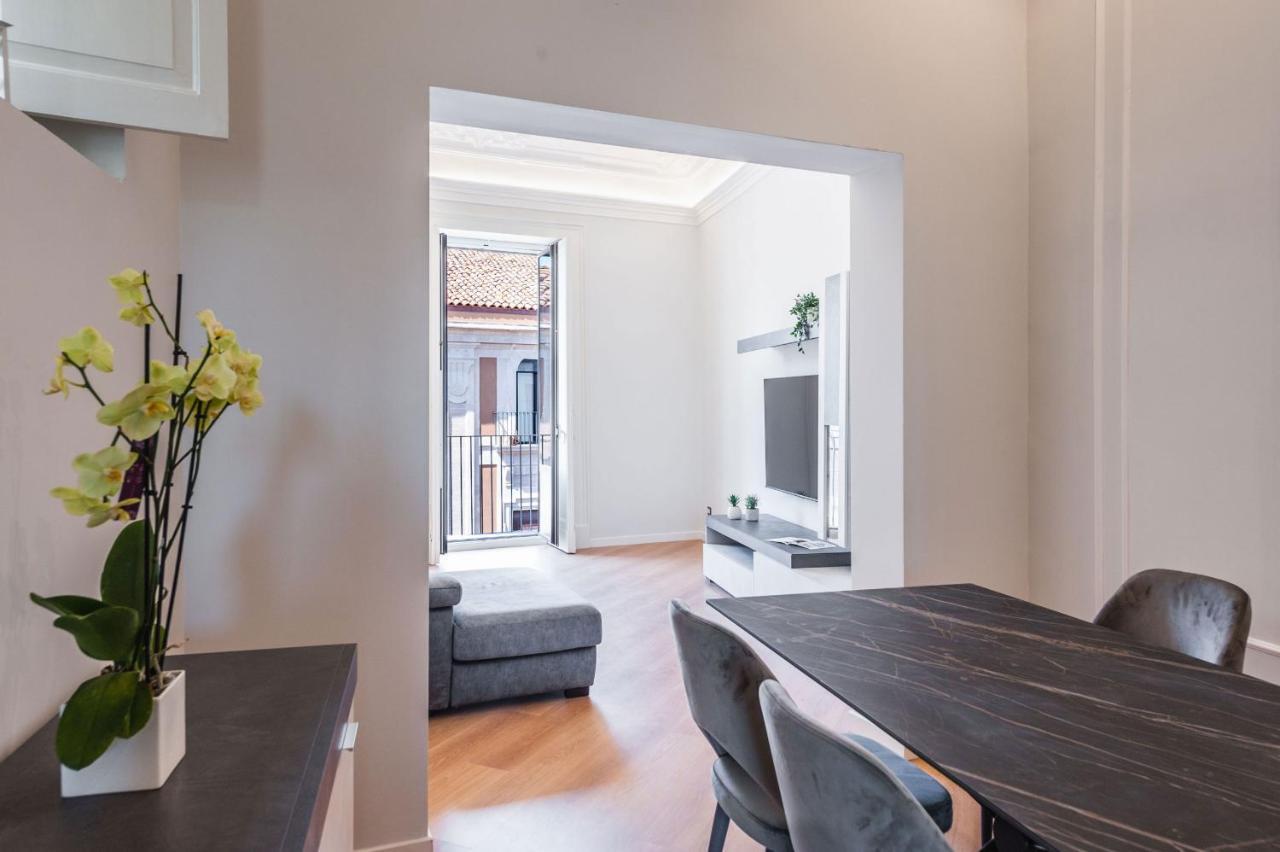 Etnea Modern Apartment By Wonderful Italy 카타니아 외부 사진