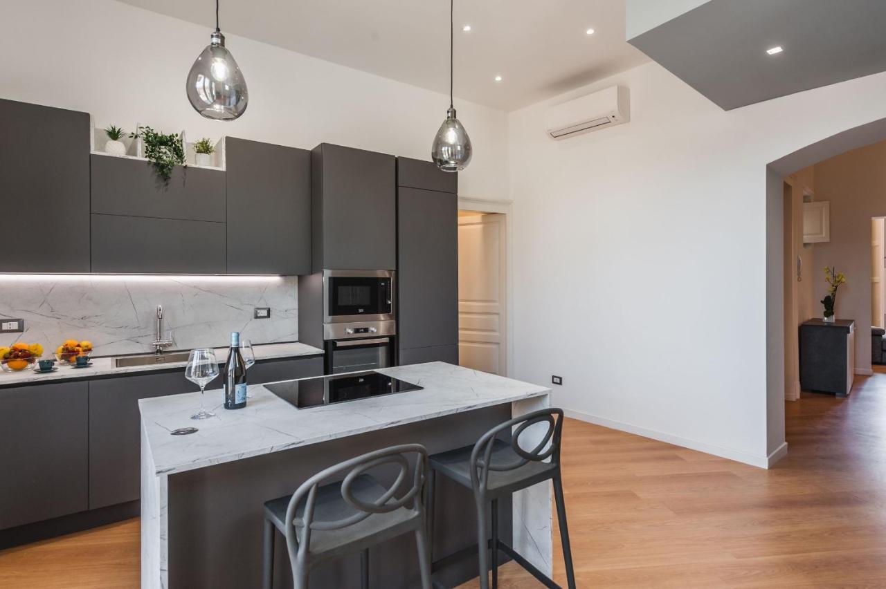 Etnea Modern Apartment By Wonderful Italy 카타니아 외부 사진